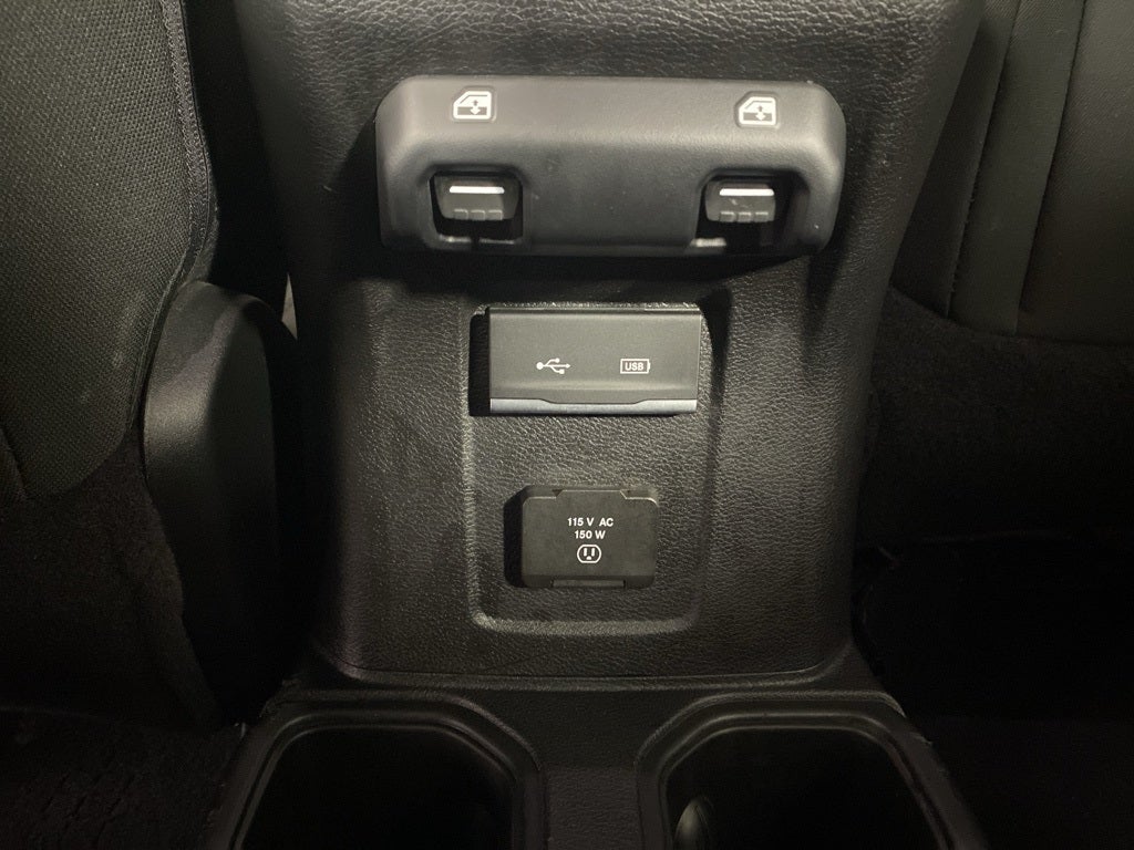 2018 Jeep Wrangler Unlimited Sahara 4x4