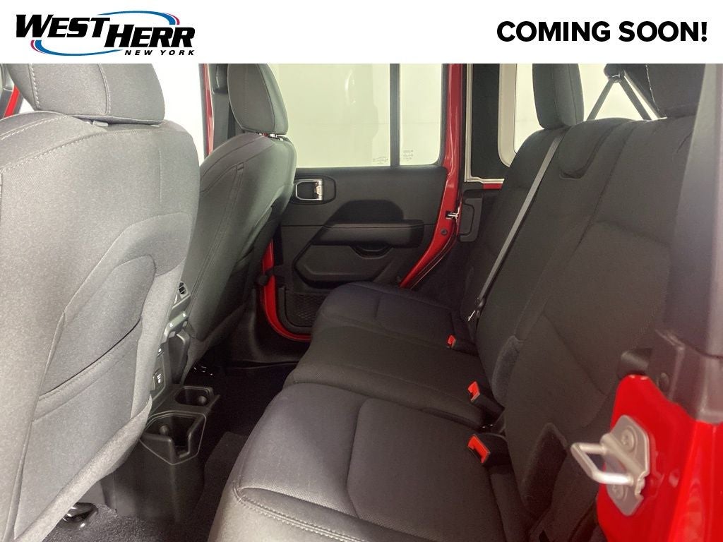 2022 Jeep Wrangler Unlimited Sahara 4x4