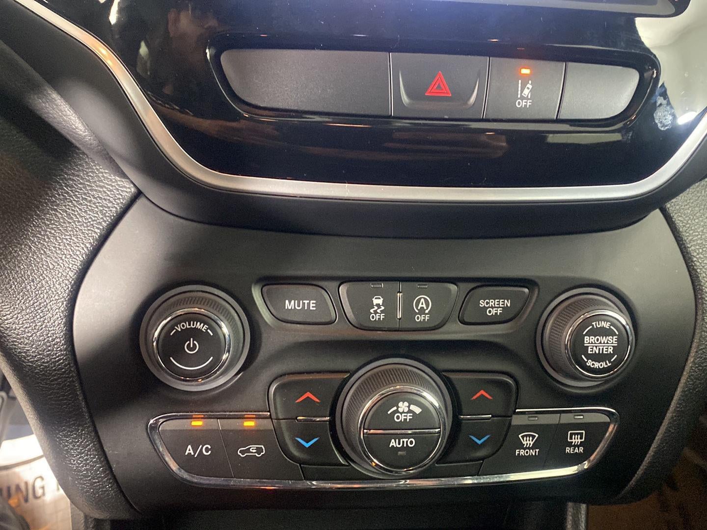 2022 Jeep Cherokee Limited 4x4