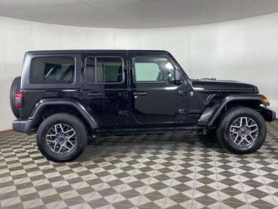 2026 Jeep Wrangler 4-Door Sahara