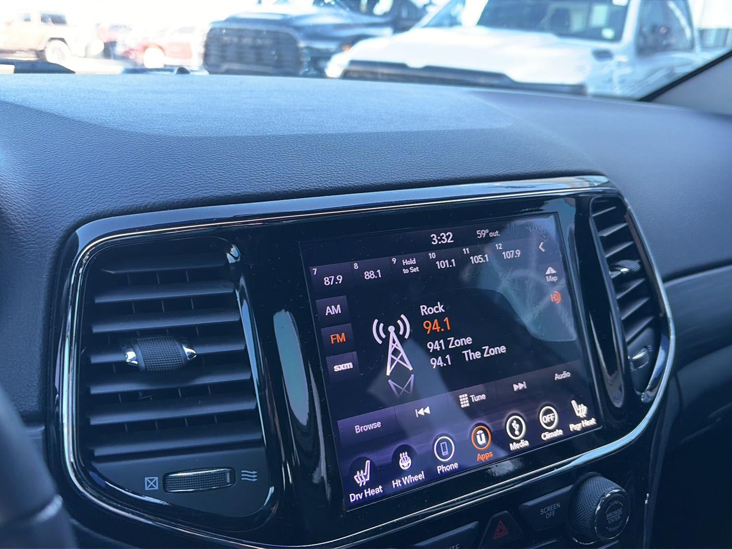 2019 Jeep Grand Cherokee Altitude