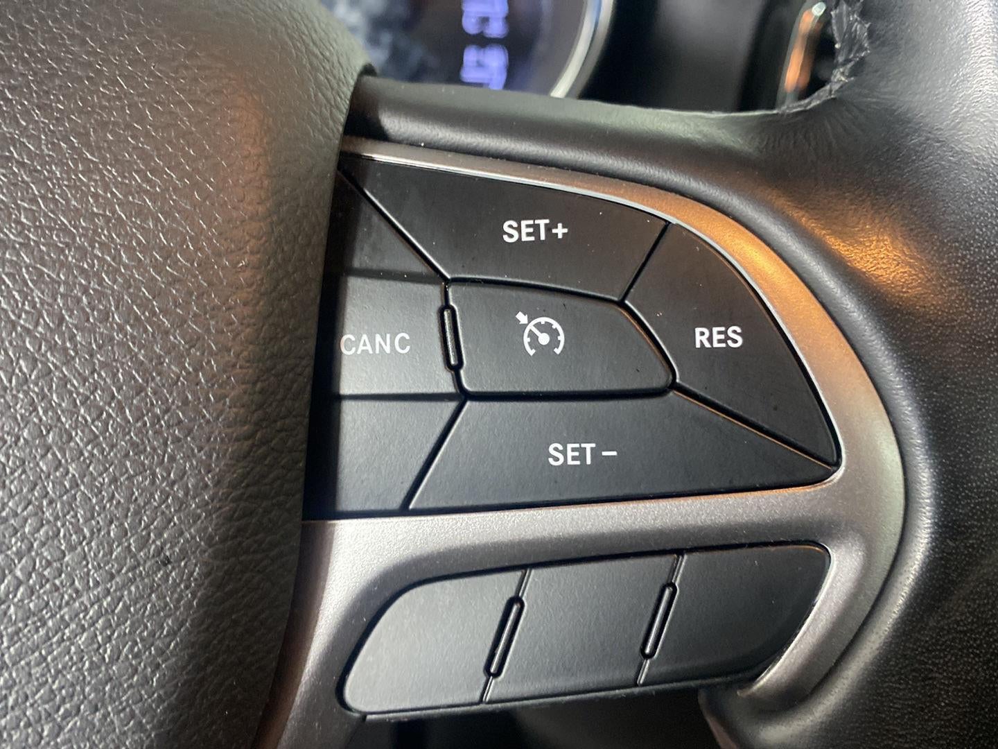 2021 Jeep Grand Cherokee Laredo X 4x4