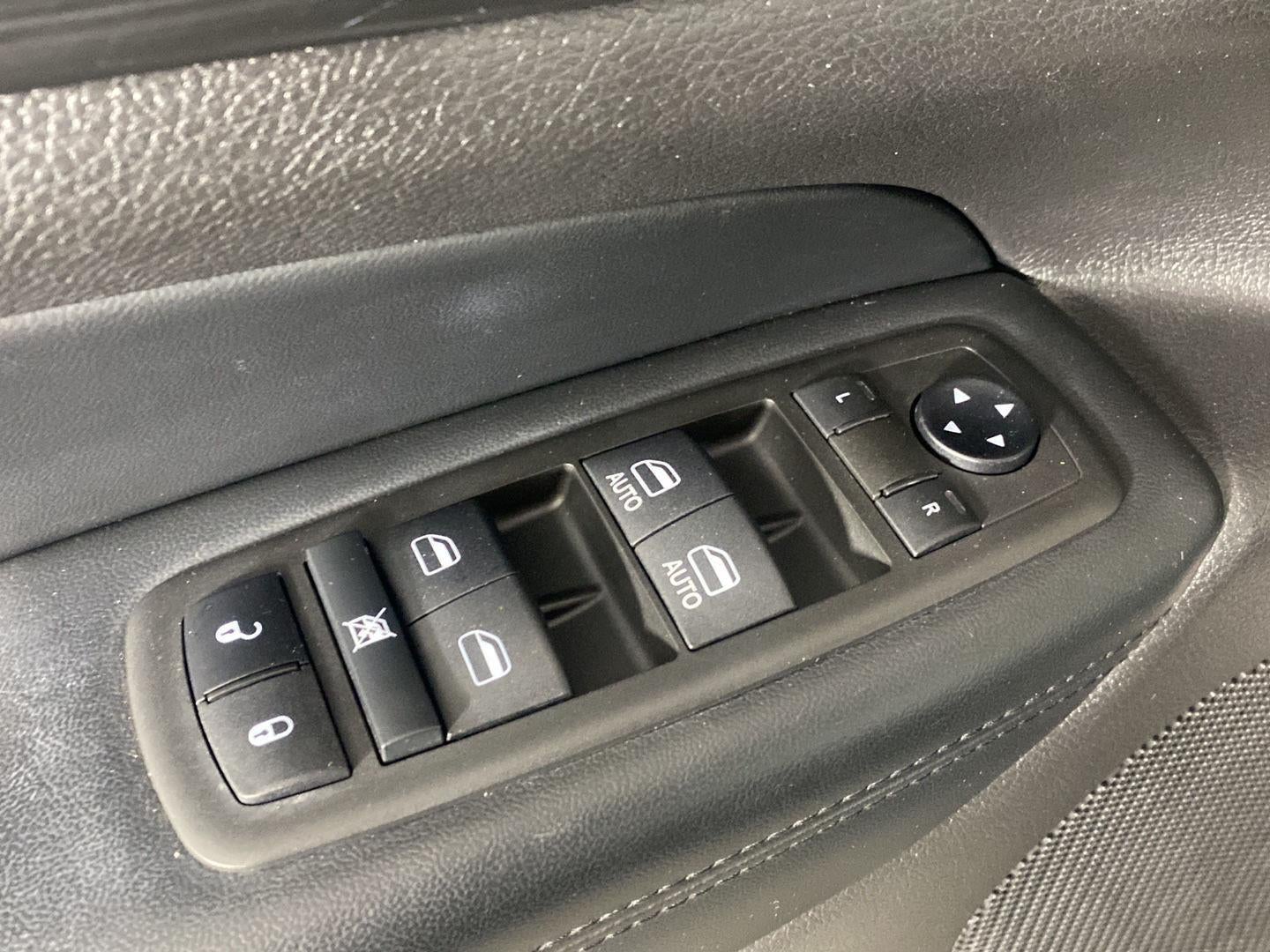 2021 Jeep Grand Cherokee Laredo X 4x4