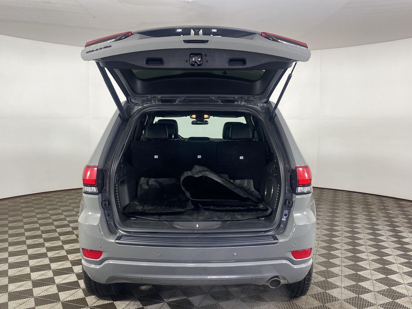 2021 Jeep Grand Cherokee Laredo X 4x4