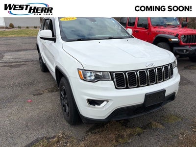 2019 Jeep Grand Cherokee Laredo E 4x4