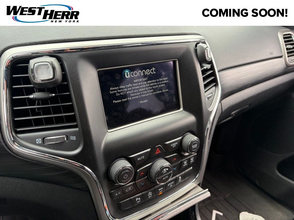 2019 Jeep Grand Cherokee Laredo E 4x4