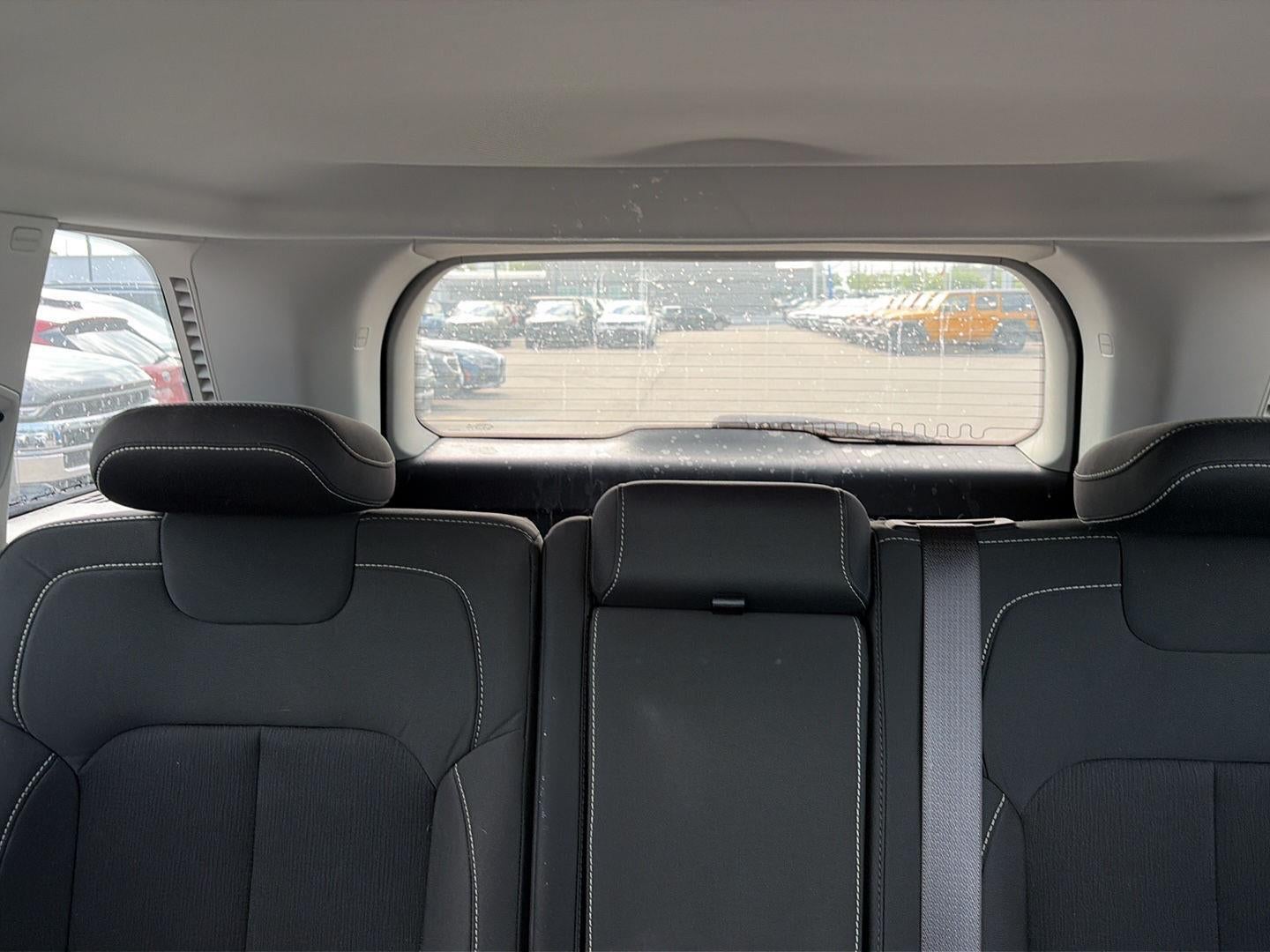 2023 Jeep Grand Cherokee Laredo 4x4