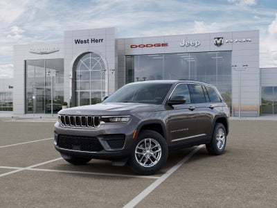 2025 Jeep Grand Cherokee GRAND CHEROKEE LAREDO X 4X4