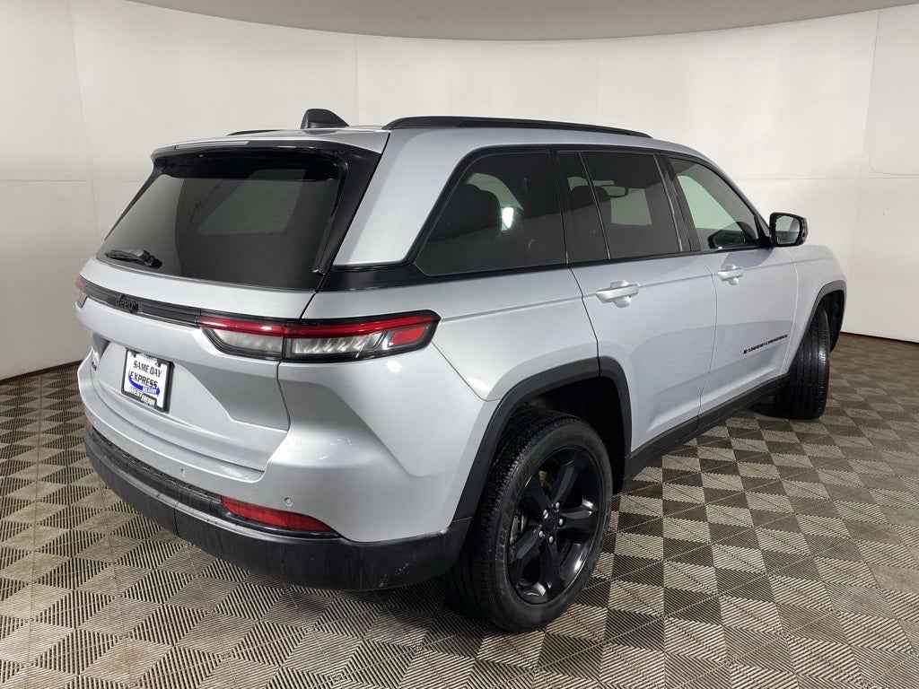 2023 Jeep Grand Cherokee Altitude 4x4