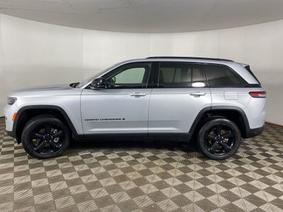 2023 Jeep Grand Cherokee Altitude 4x4