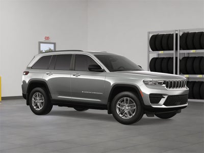 2025 Jeep Grand Cherokee GRAND CHEROKEE LAREDO X 4X4
