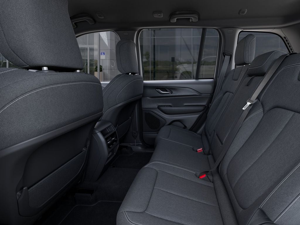 2026 Jeep Grand Cherokee GRAND CHEROKEE LAREDO X 4X4