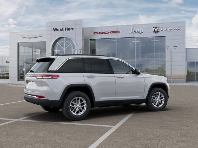 2025 Jeep Grand Cherokee GRAND CHEROKEE LAREDO X 4X4