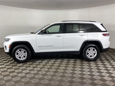 2023 Jeep Grand Cherokee Laredo 4x4