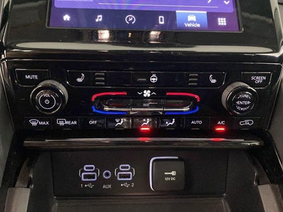 2023 Jeep Grand Cherokee Laredo 4x4