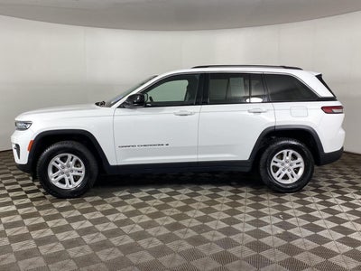 2023 Jeep Grand Cherokee Laredo 4x4