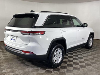 2023 Jeep Grand Cherokee Laredo 4x4