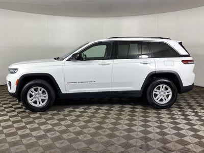 2023 Jeep Grand Cherokee Laredo 4x4