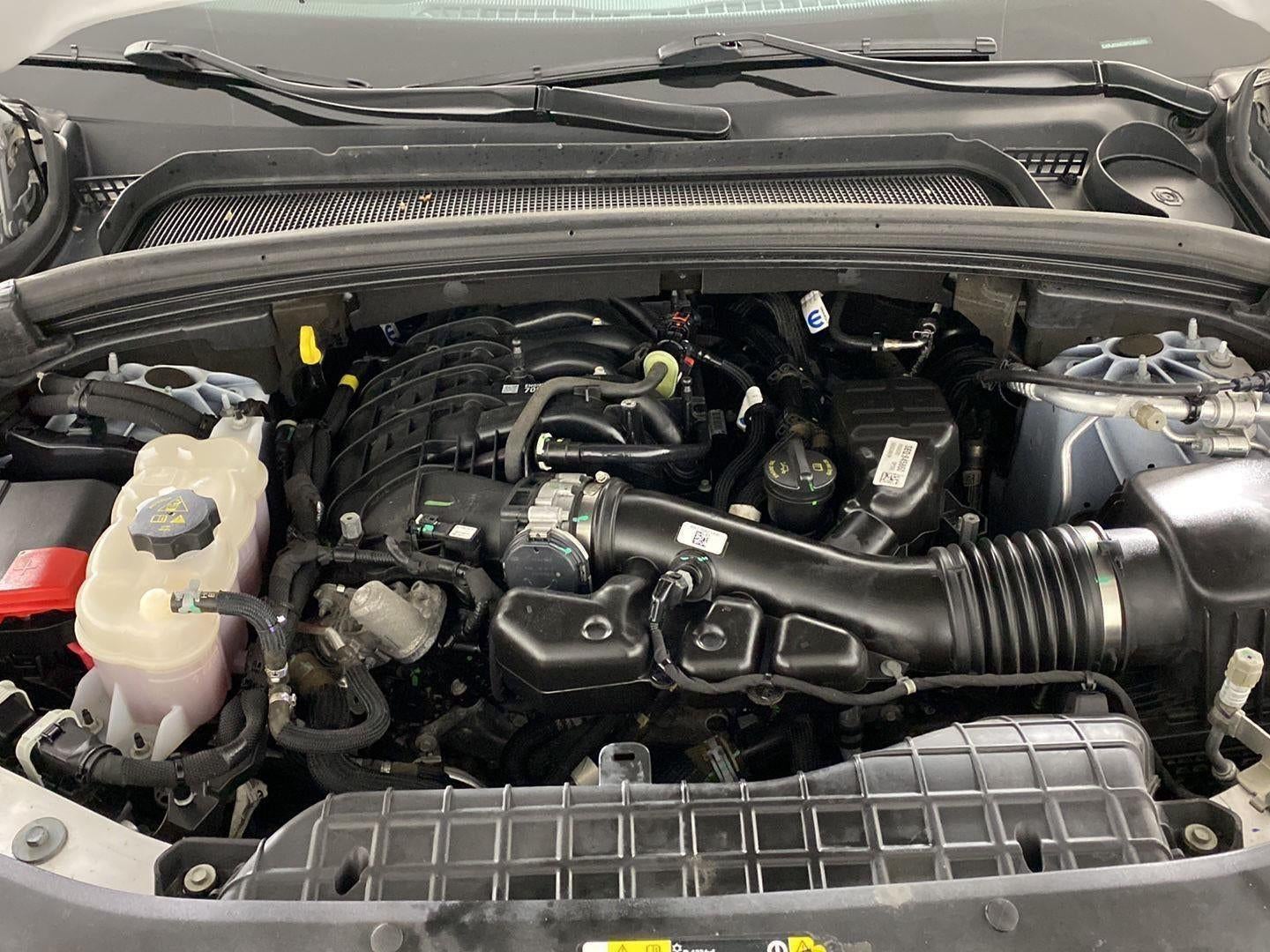 2023 Jeep Grand Cherokee Laredo 4x4