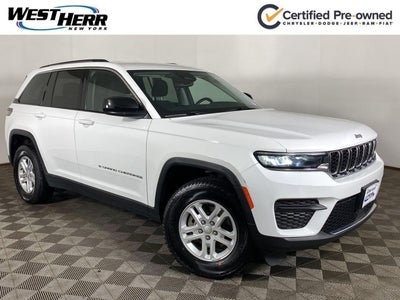 2023 Jeep Grand Cherokee Laredo 4x4