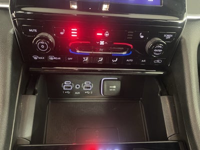 2025 Jeep Grand Cherokee Laredo 4x4