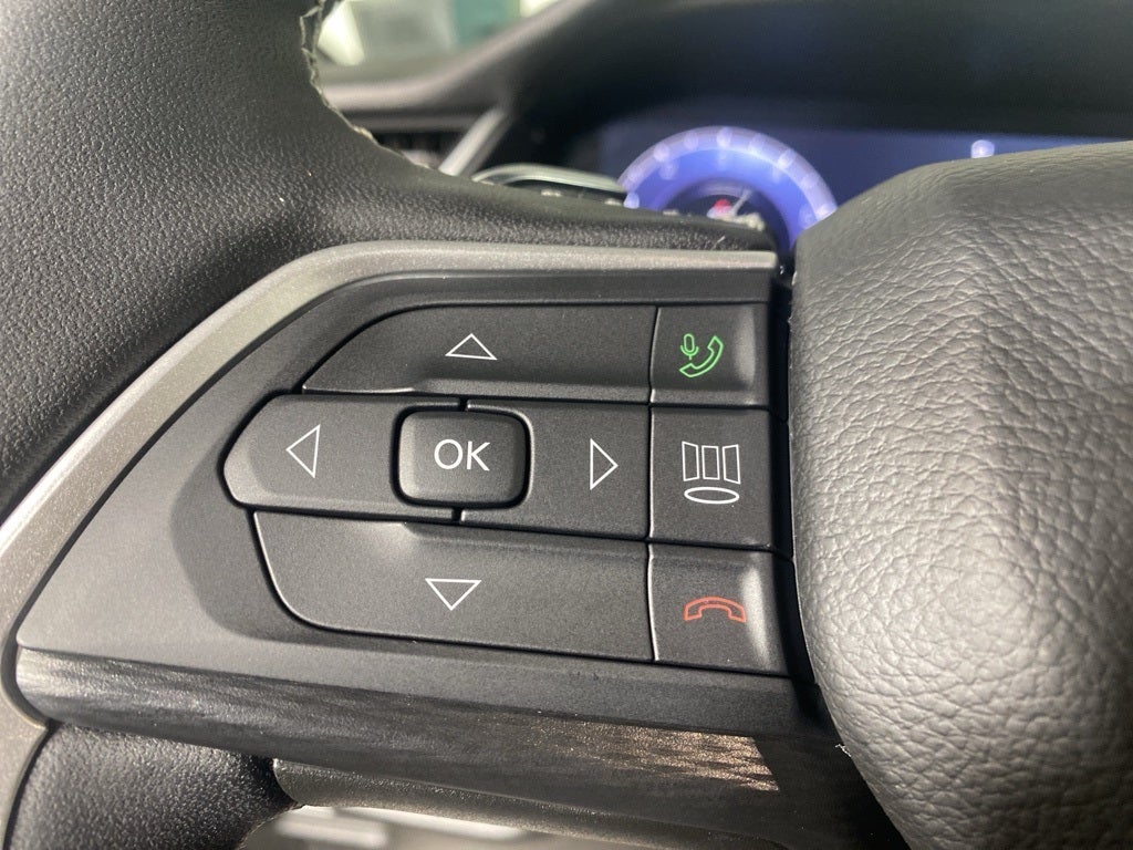 2025 Jeep Grand Cherokee Laredo 4x4