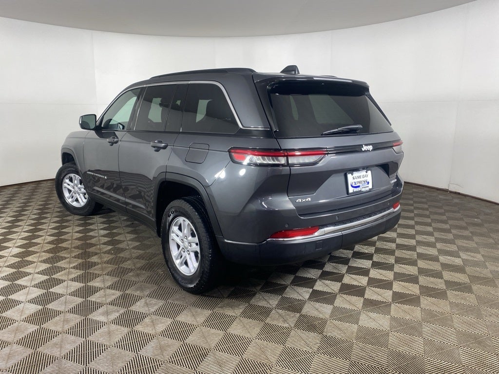 2025 Jeep Grand Cherokee Laredo 4x4