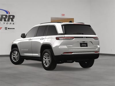 2025 Jeep Grand Cherokee GRAND CHEROKEE LAREDO X 4X4