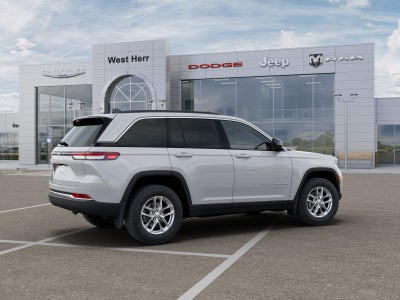 2025 Jeep Grand Cherokee GRAND CHEROKEE LAREDO X 4X4