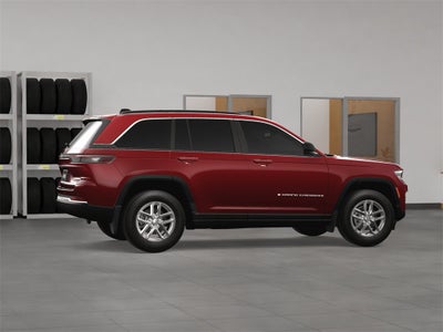 2025 Jeep Grand Cherokee GRAND CHEROKEE LAREDO X 4X4