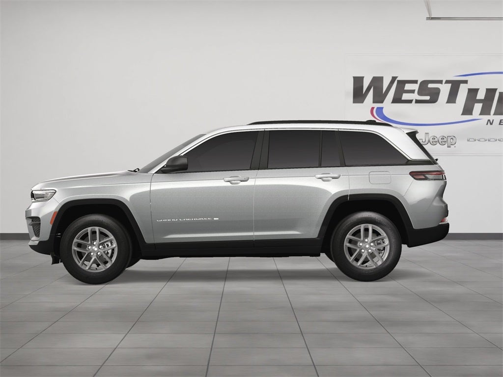 2025 Jeep Grand Cherokee GRAND CHEROKEE LAREDO X 4X4