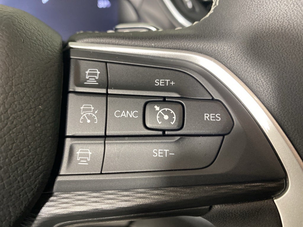 2025 Jeep Grand Cherokee Laredo X 4x4