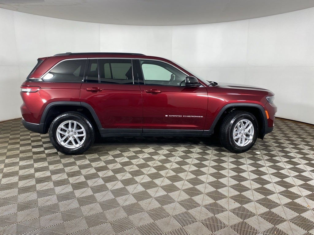 2025 Jeep Grand Cherokee Laredo X 4x4
