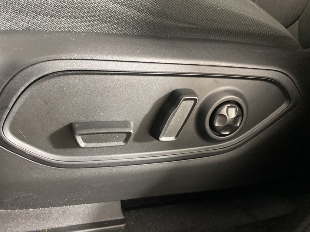 2025 Jeep Grand Cherokee Laredo X 4x4