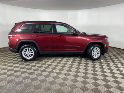 2025 Jeep Grand Cherokee Laredo X 4x4