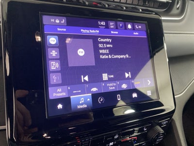 2025 Jeep Grand Cherokee Laredo X 4x4