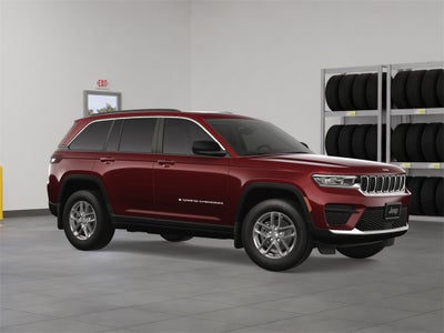 2025 Jeep Grand Cherokee GRAND CHEROKEE LAREDO X 4X4