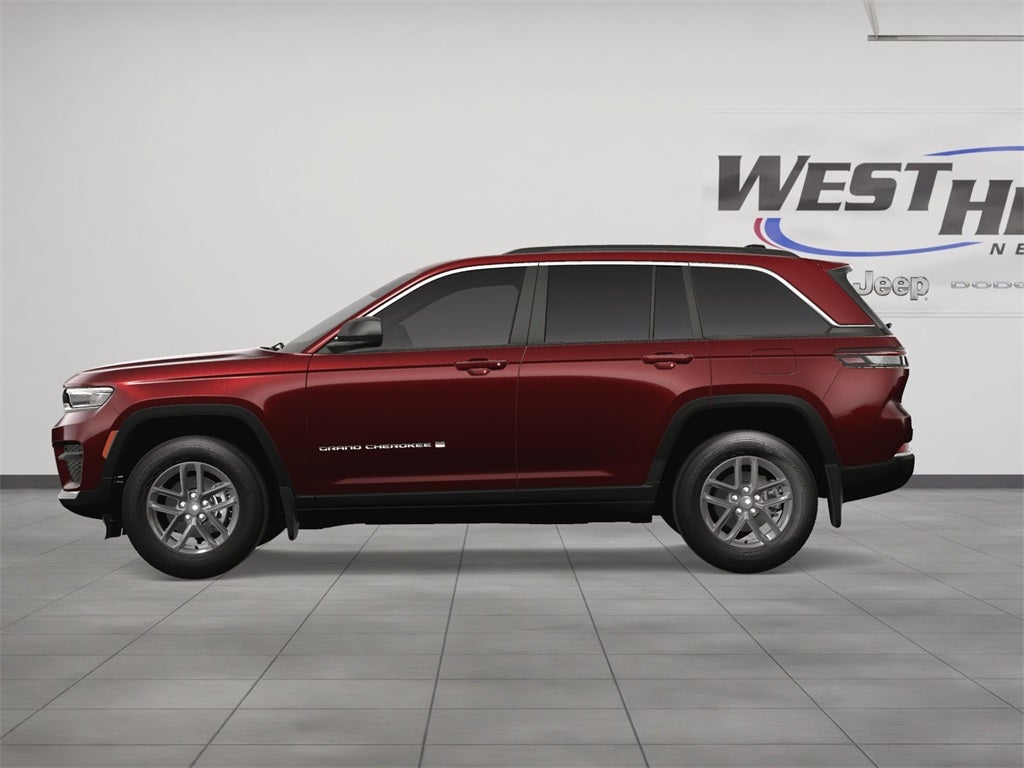 2025 Jeep Grand Cherokee GRAND CHEROKEE LAREDO X 4X4