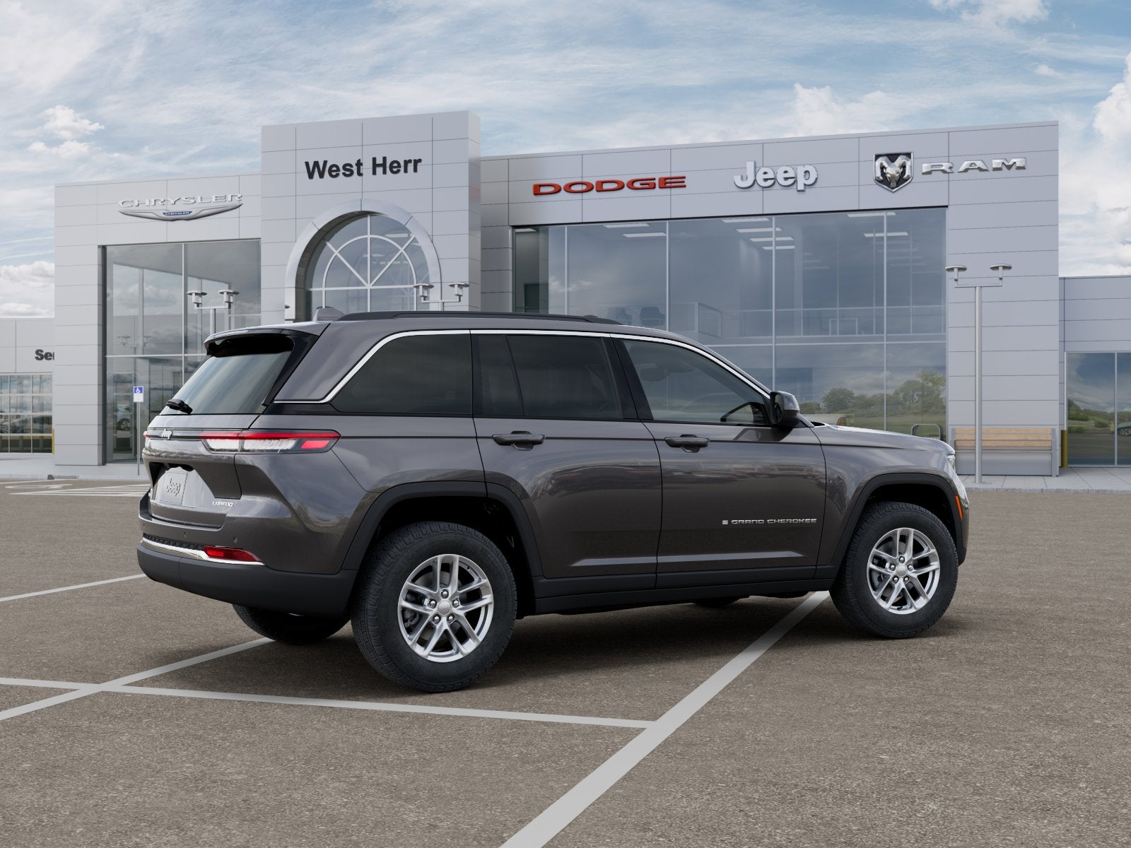 2026 Jeep Grand Cherokee GRAND CHEROKEE LAREDO X 4X4