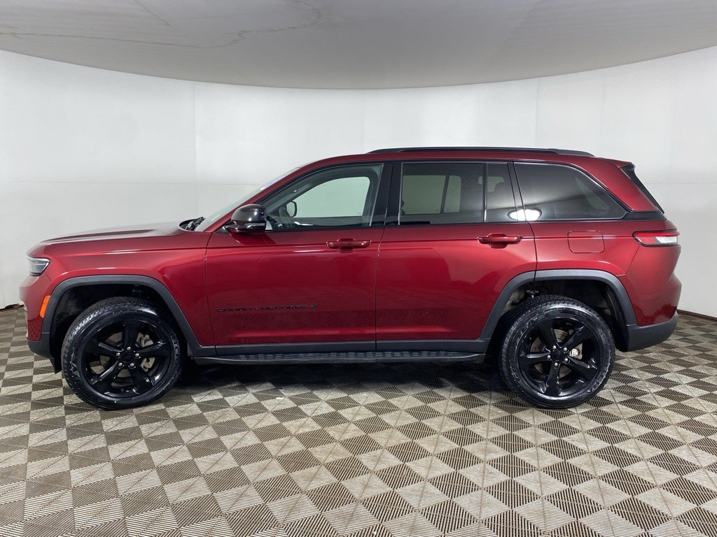 2023 Jeep Grand Cherokee Altitude 4x4