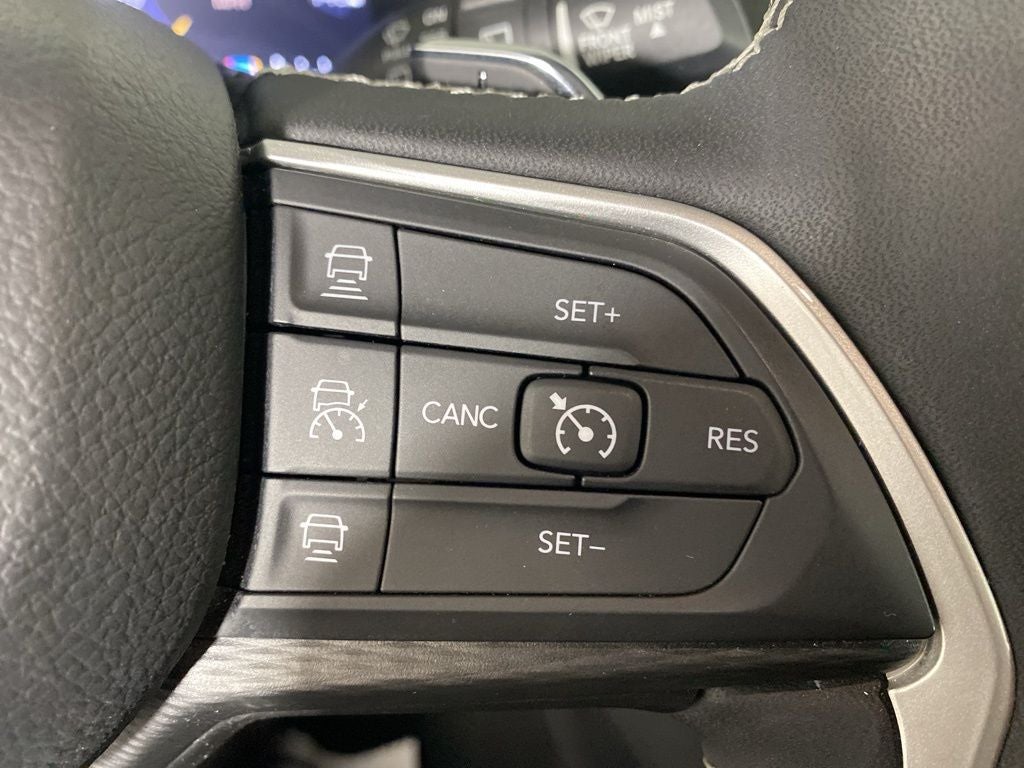 2023 Jeep Grand Cherokee Altitude 4x4