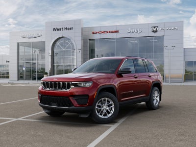 2025 Jeep Grand Cherokee GRAND CHEROKEE LAREDO X 4X4
