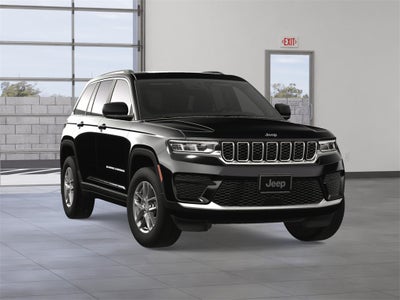 2025 Jeep Grand Cherokee GRAND CHEROKEE LAREDO X 4X4