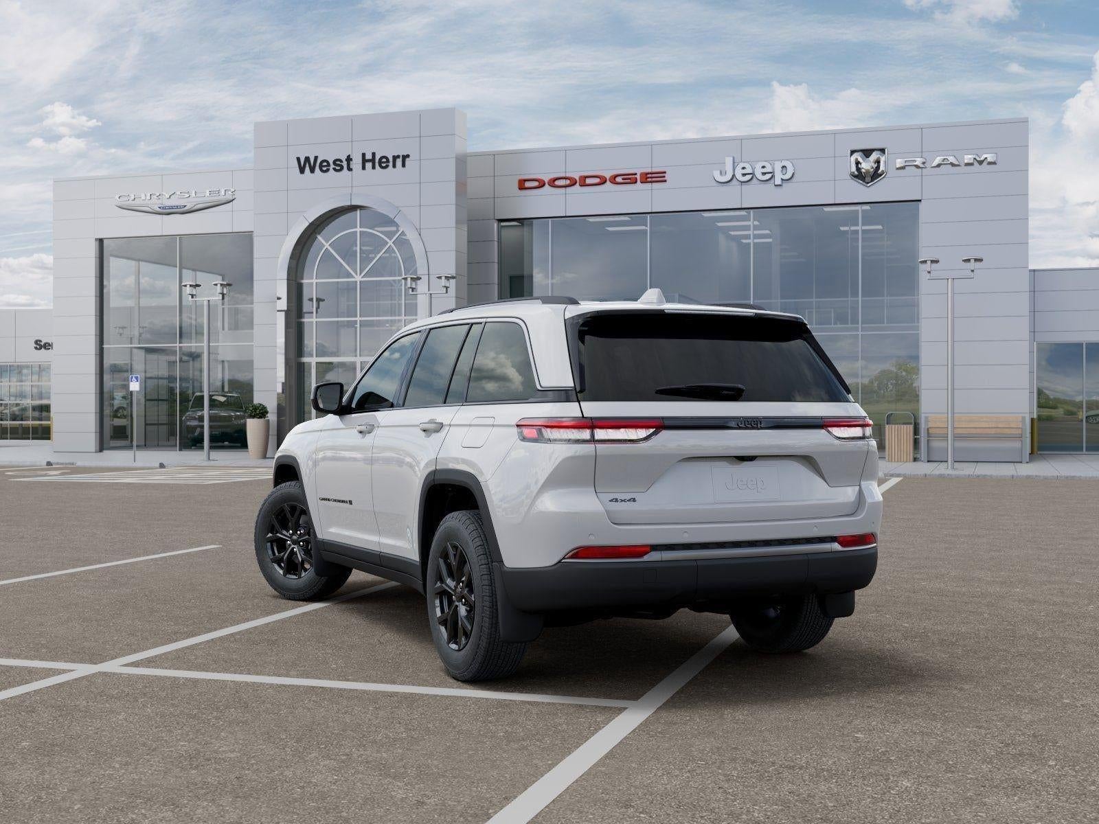 2026 Jeep Grand Cherokee GRAND CHEROKEE LAREDO ALTITUDE 4X4