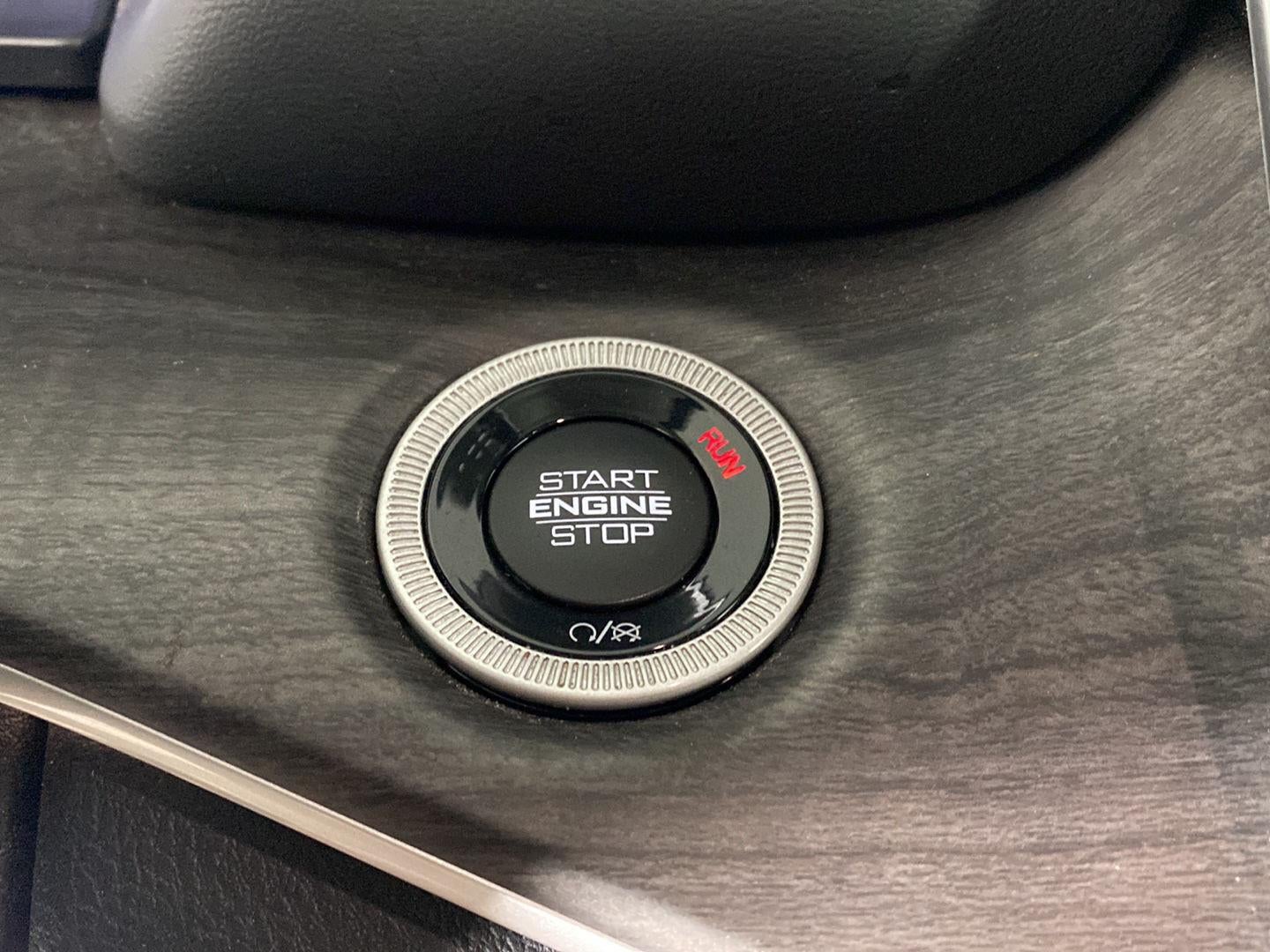 2022 Jeep Grand Cherokee Limited 4x4