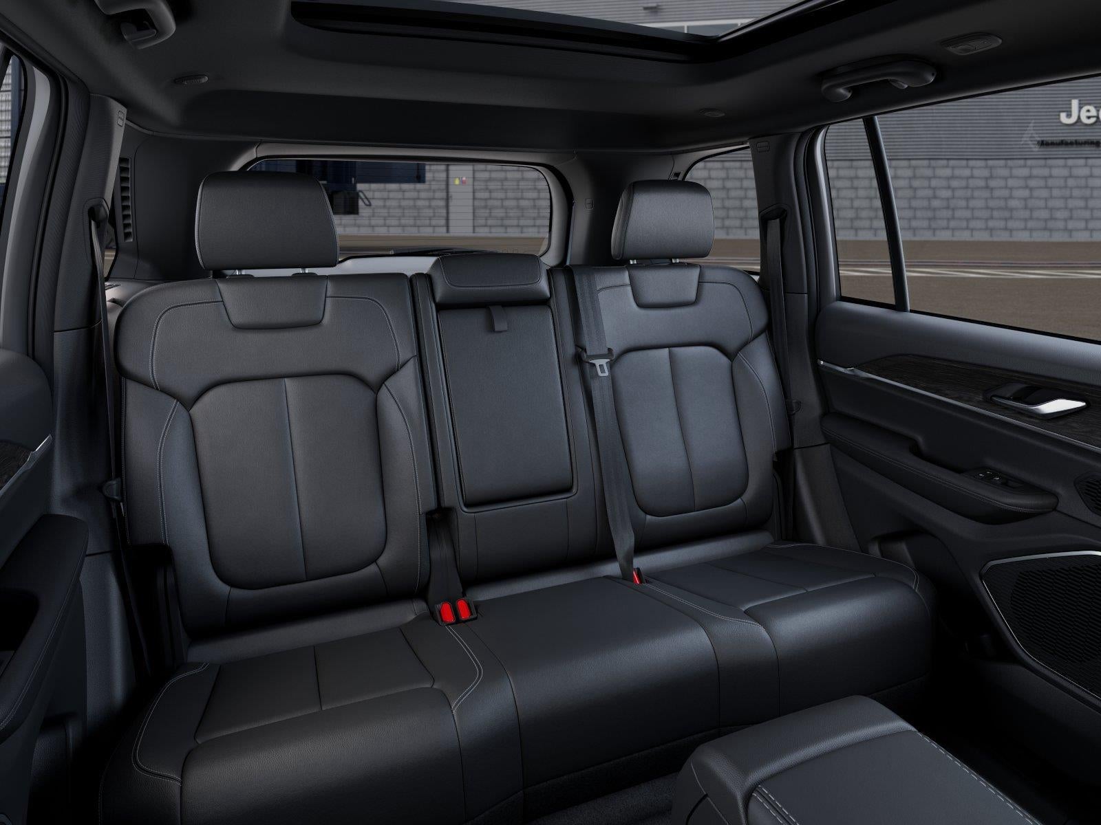 2027 Jeep Grand Cherokee GRAND CHEROKEE LIMITED 4X4