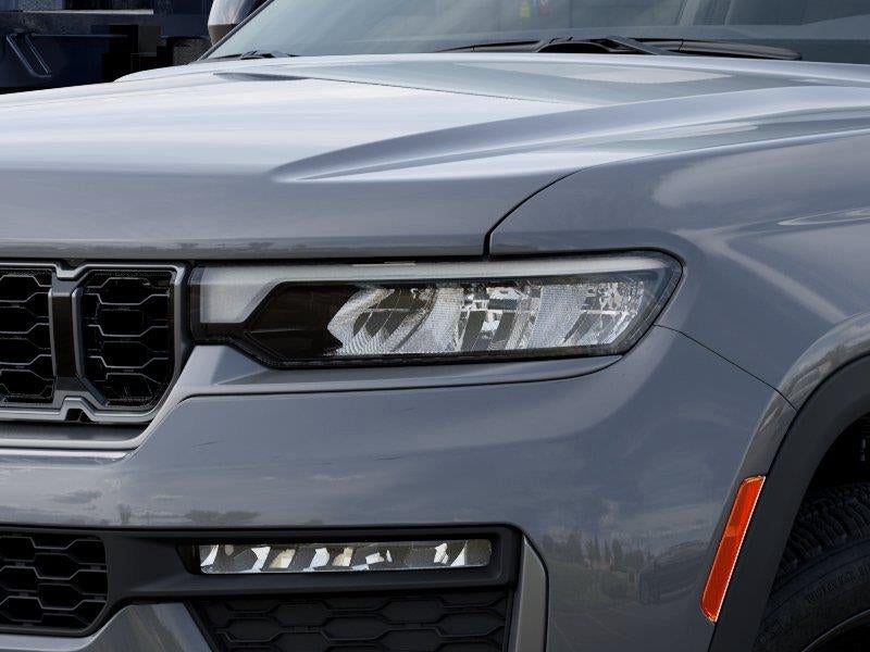 2027 Jeep Grand Cherokee GRAND CHEROKEE LIMITED 4X4