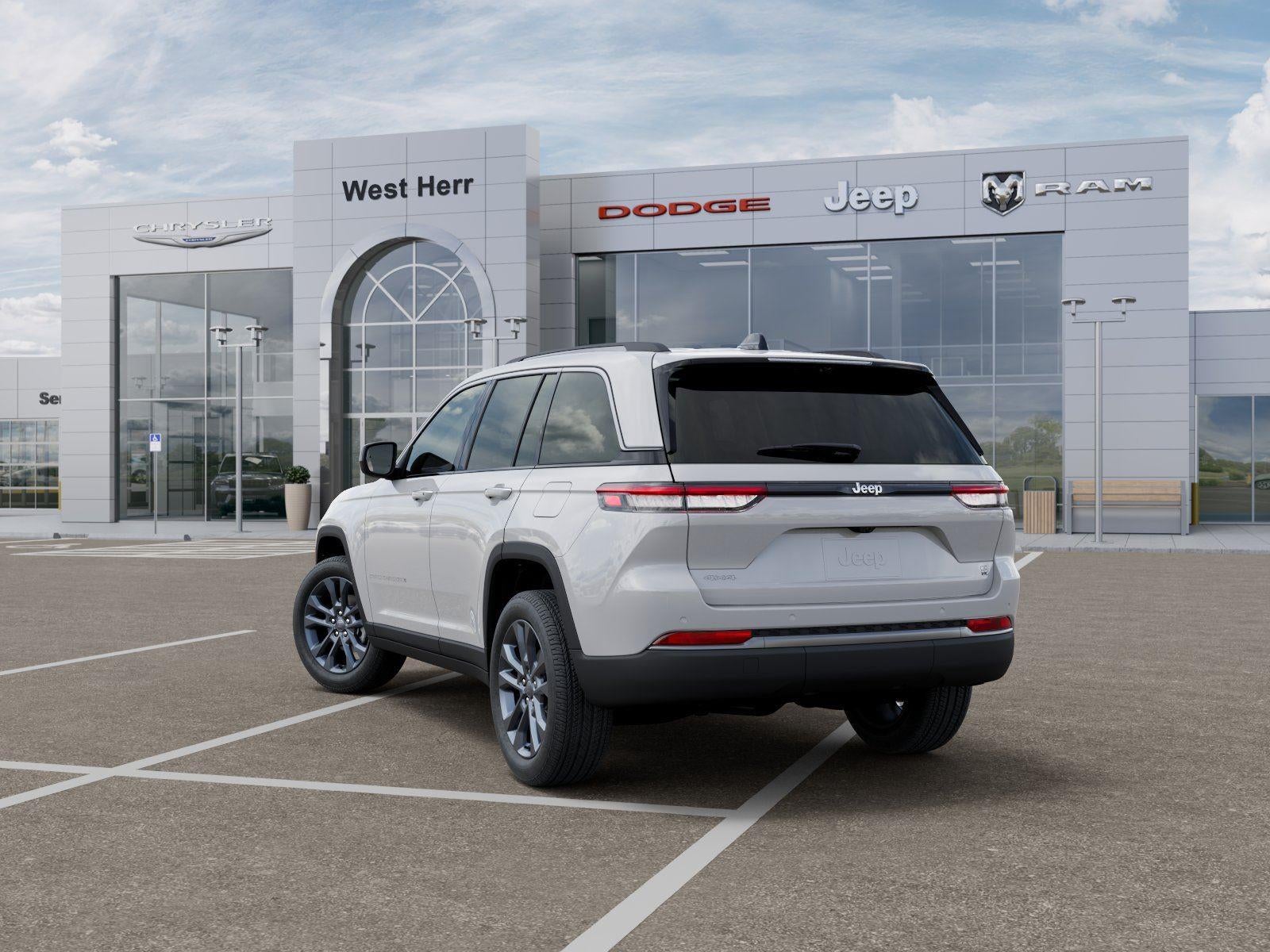 2026 Jeep Grand Cherokee GRAND CHEROKEE 85TH ANNIVERSARY EDITION 4X4