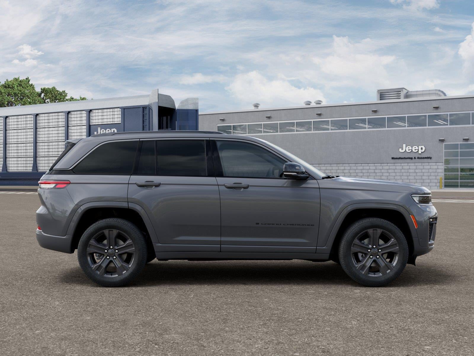 2027 Jeep Grand Cherokee GRAND CHEROKEE LIMITED RESERVE 4X4