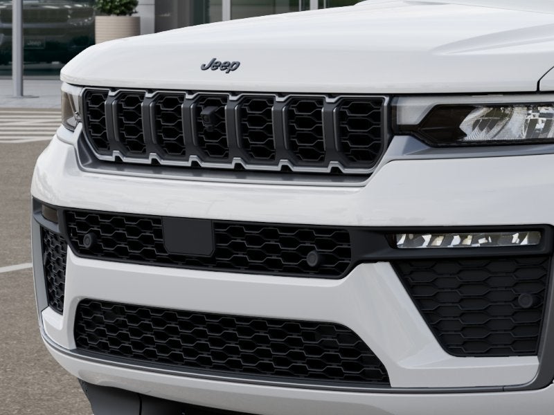 2027 Jeep Grand Cherokee GRAND CHEROKEE LIMITED RESERVE 4X4